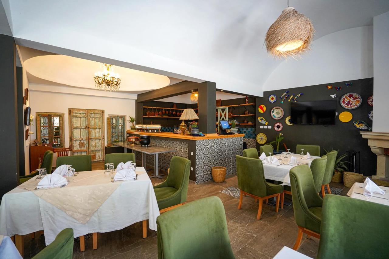 نزل قايا Hotel Gaia เนเบิล ภายนอก รูปภาพ