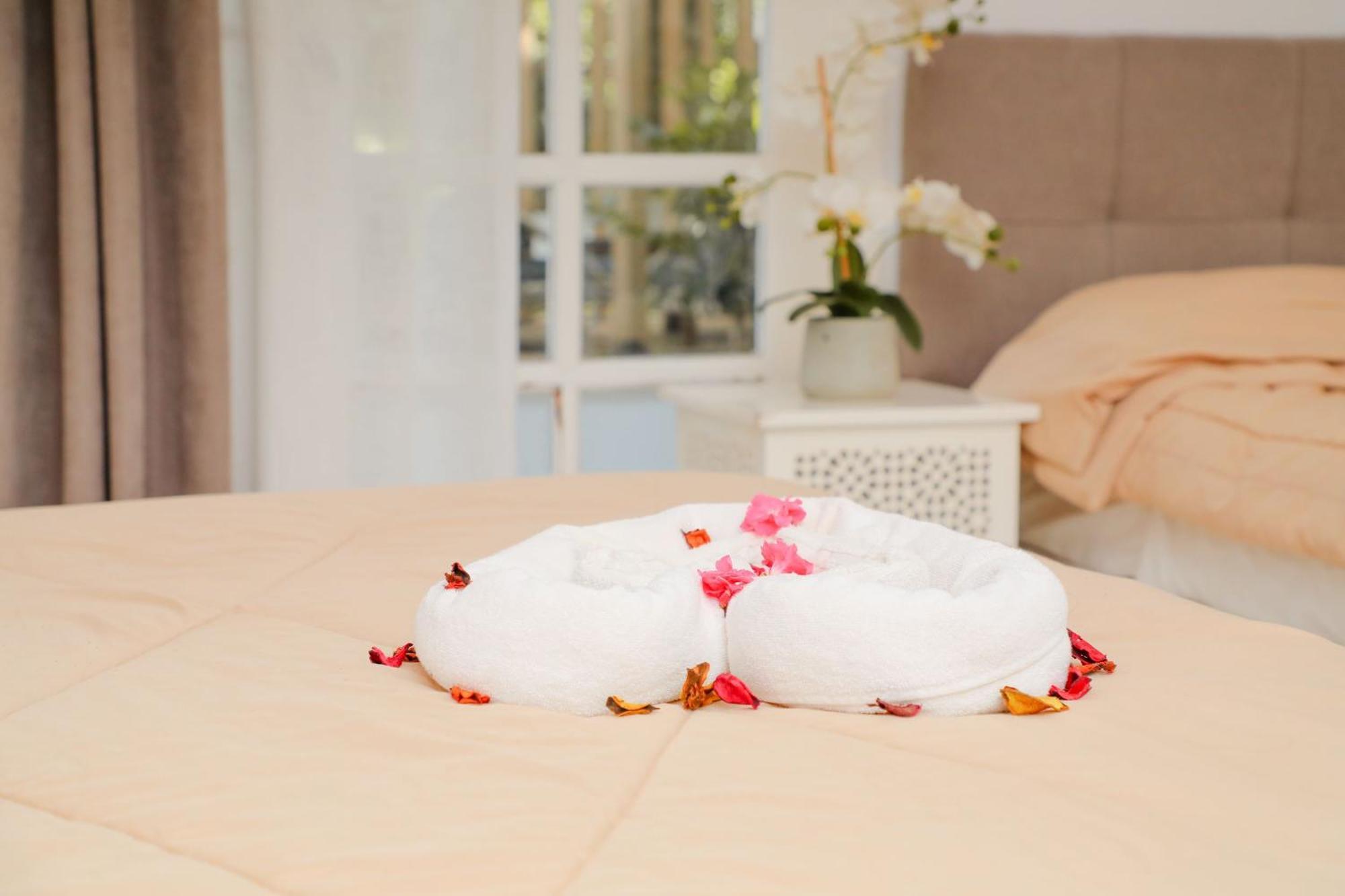 نزل قايا Hotel Gaia เนเบิล ภายนอก รูปภาพ